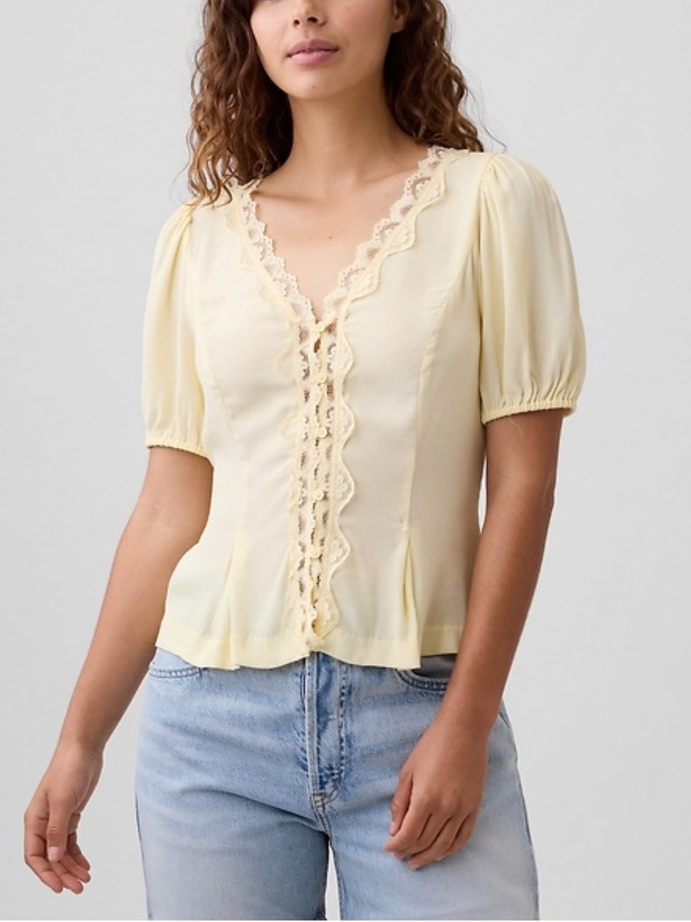 GAP Factory Pale Yellow Rayon Lace-Trim V-Neck Top XL